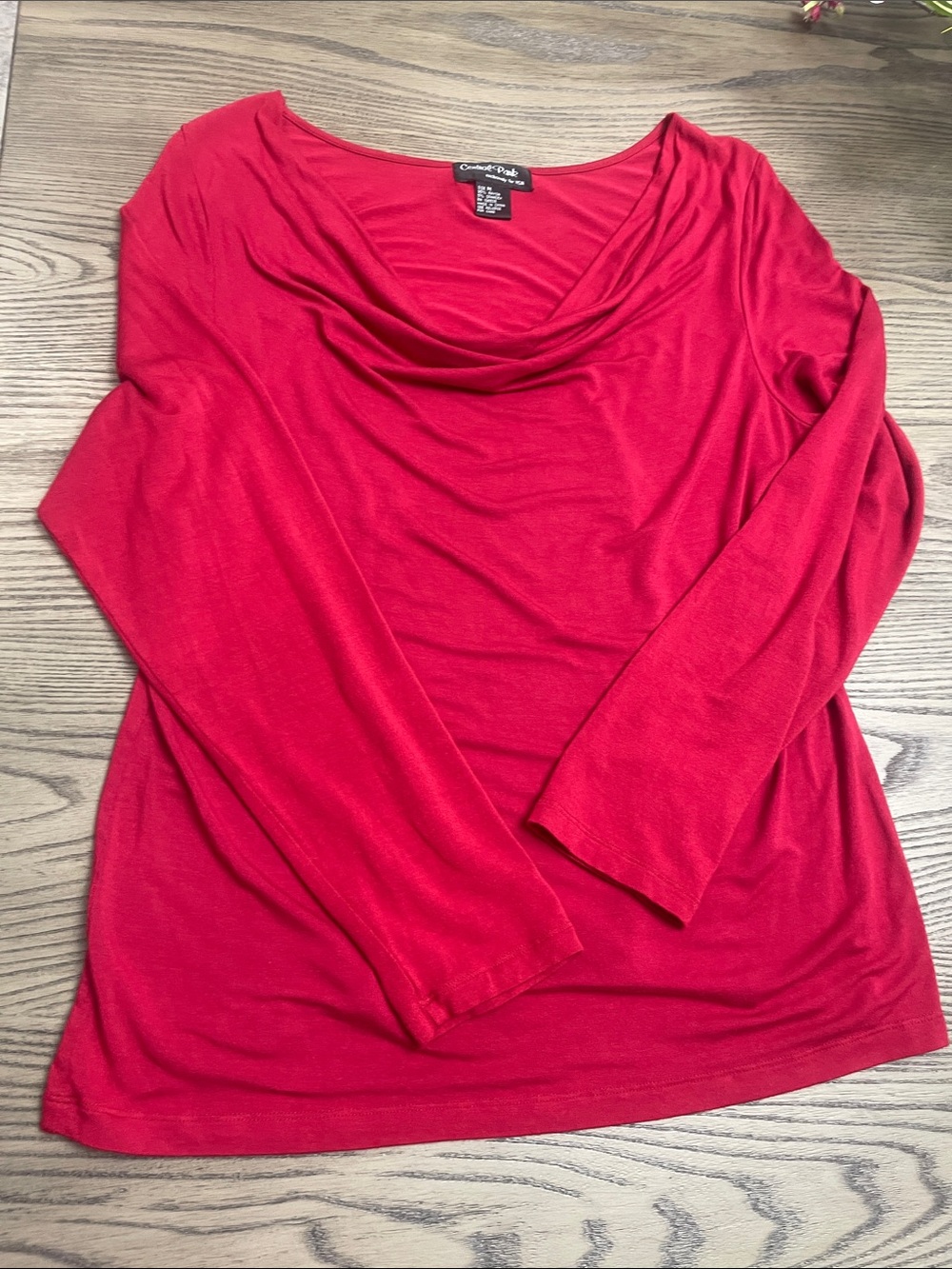 Central Park Women's Red Cowl-Neck Long Sleeve Tee